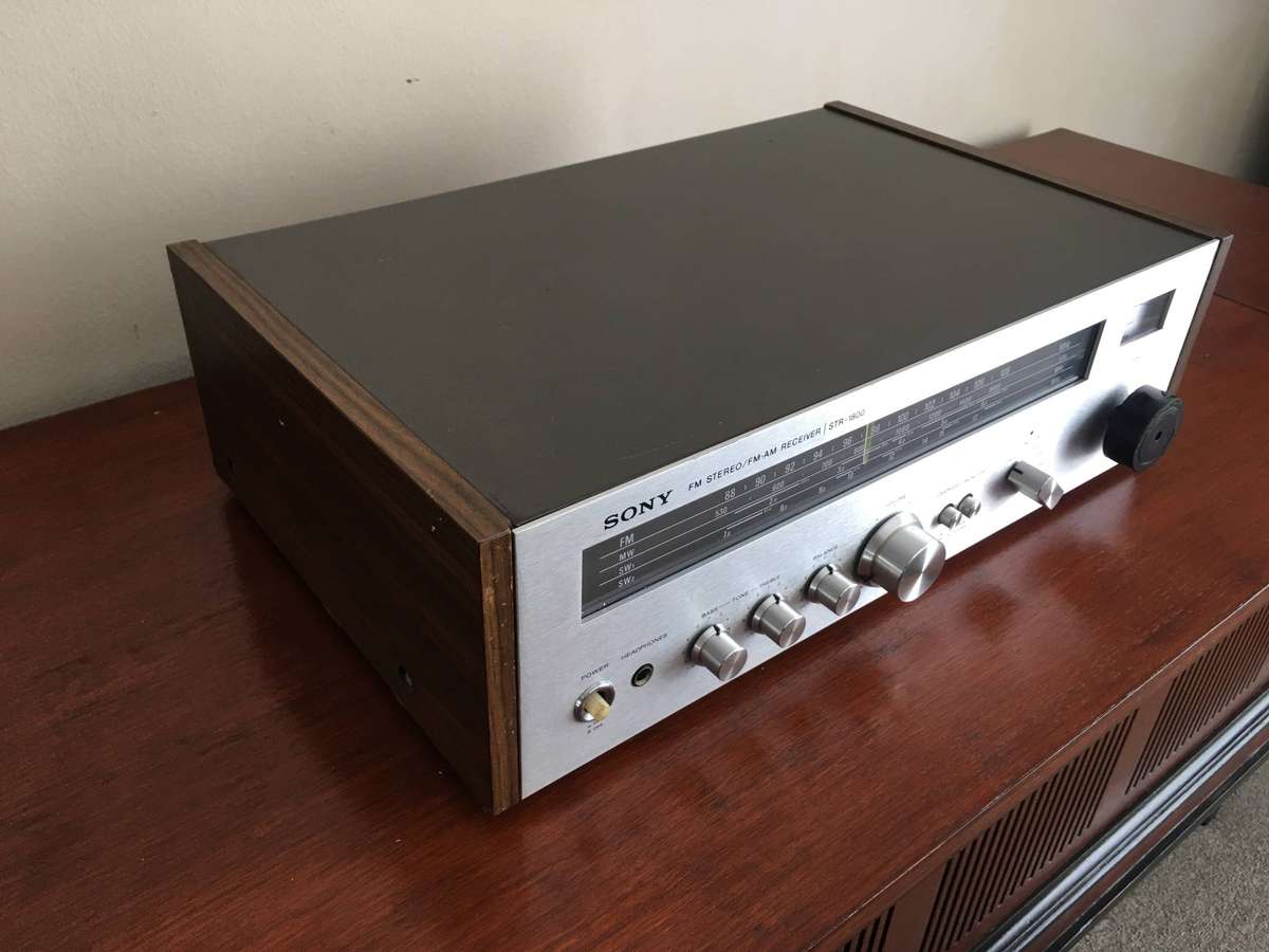 Sony STR 1800 Vantage stereo tuner Amplifier