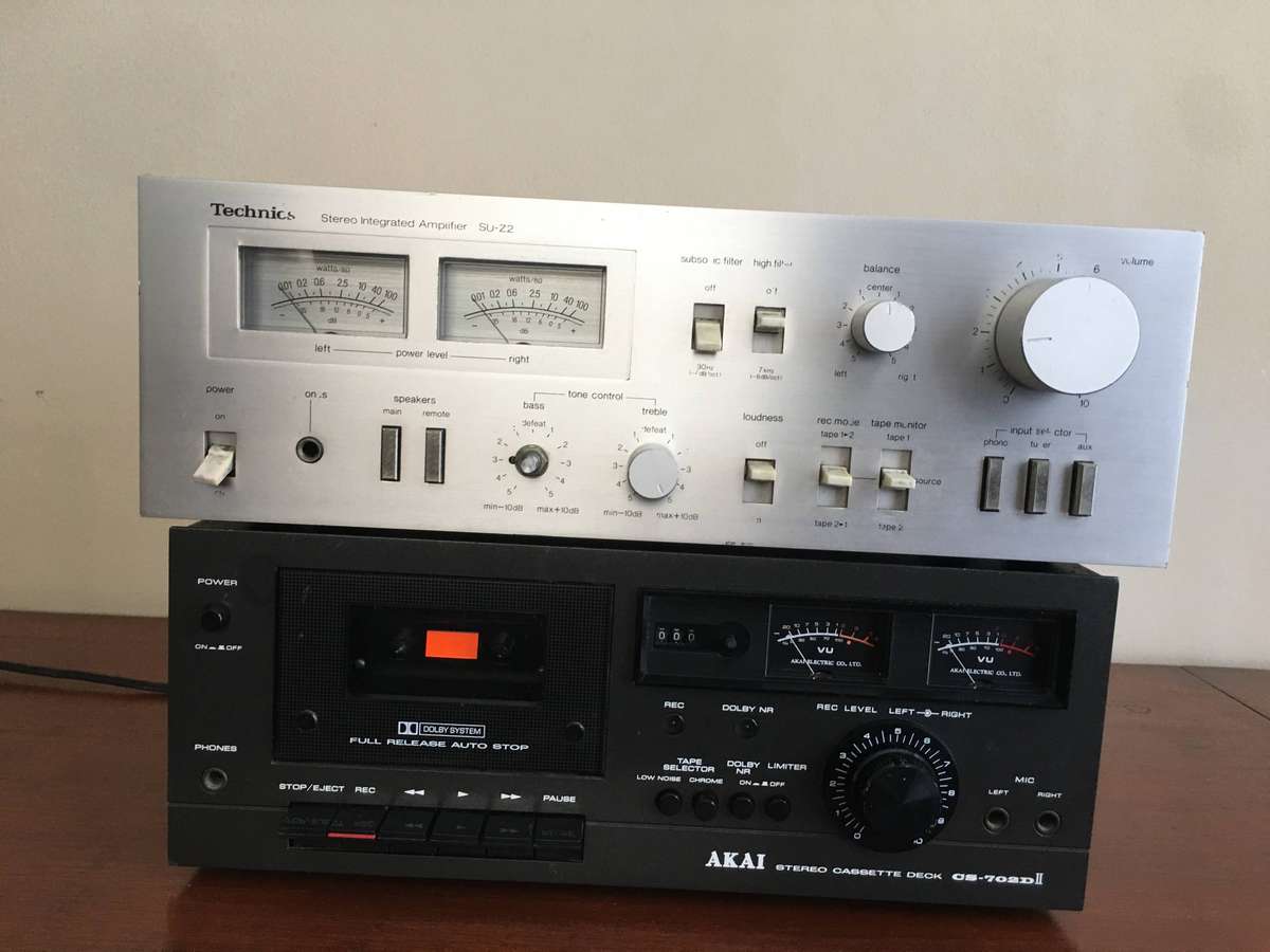 Technics SU-Z2 Integrated Amplifier + AKAI CS- 702DII Tape Deck