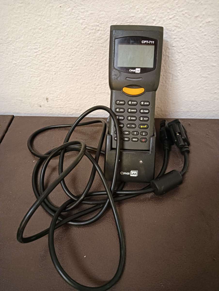 THE CIPHER LAB CPT-711 IS A COMPACT, LIGHT-WEIGHTED, HIGH PERFORMANCE STOCK SCANNER