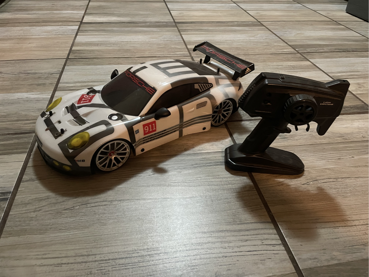 Porche RC drift car
