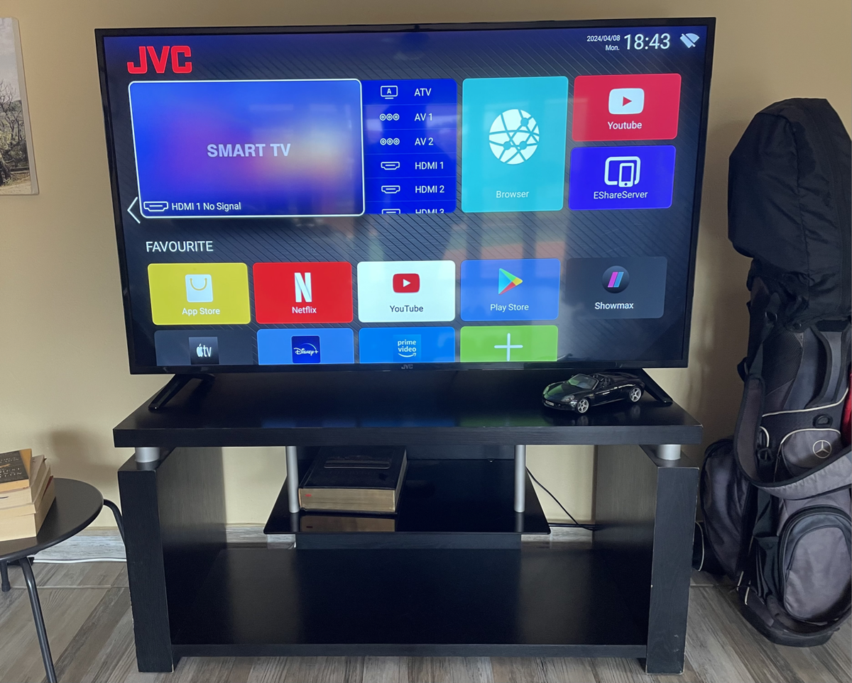 JVC 58 4K UHD Smart TV + Modern TV Stand