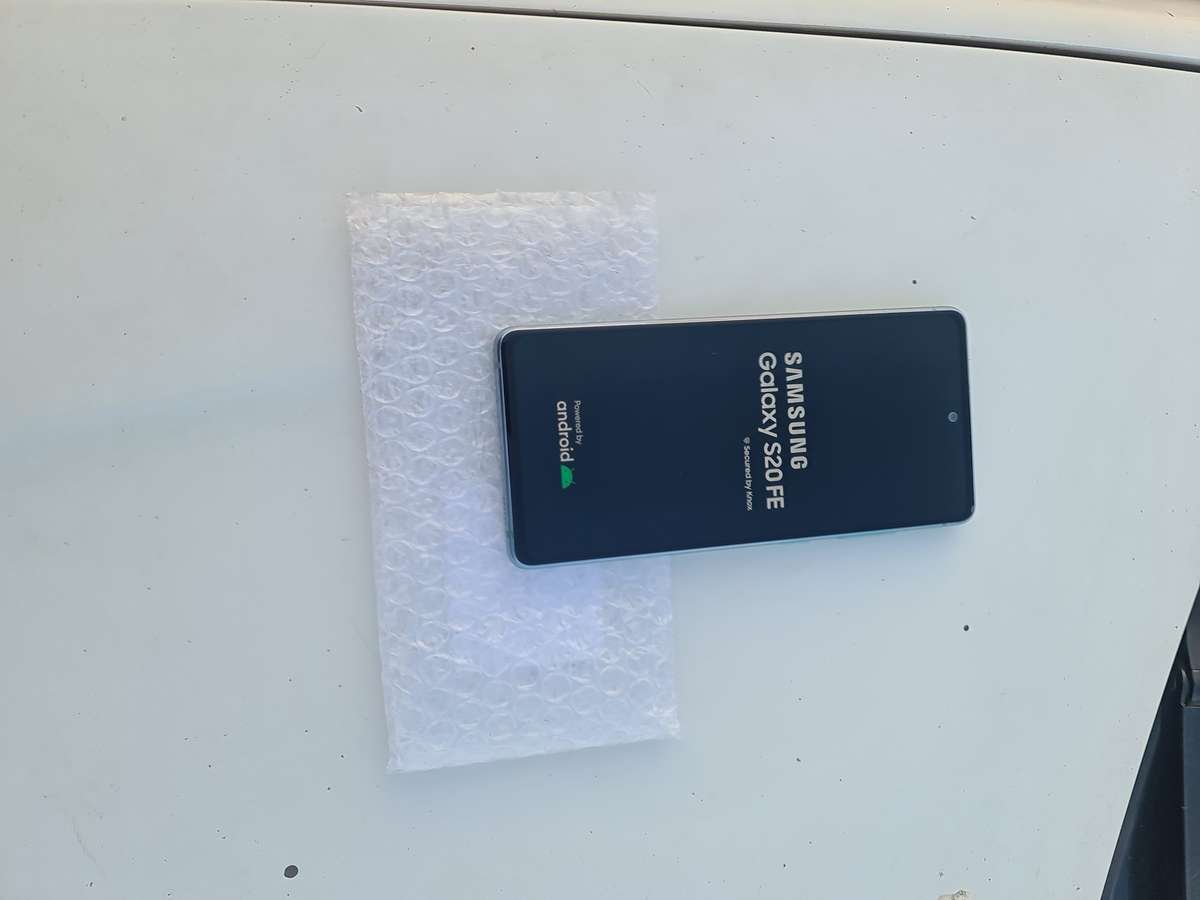 Samsung Galaxy S20 FE 128GB Pre owned