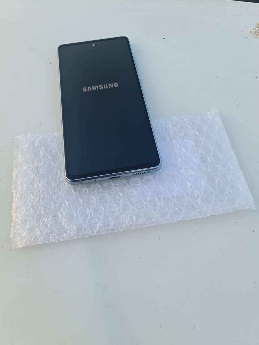 Samsung Galaxy S20 FE 128GB Pre owned