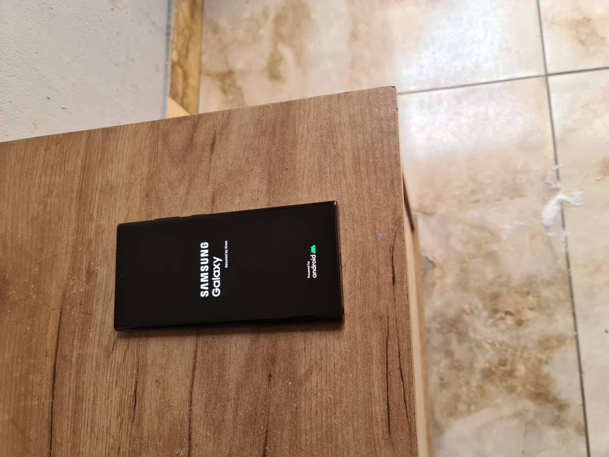 Samsung Galaxy S22 Ultra 5G 256GB Pre owned