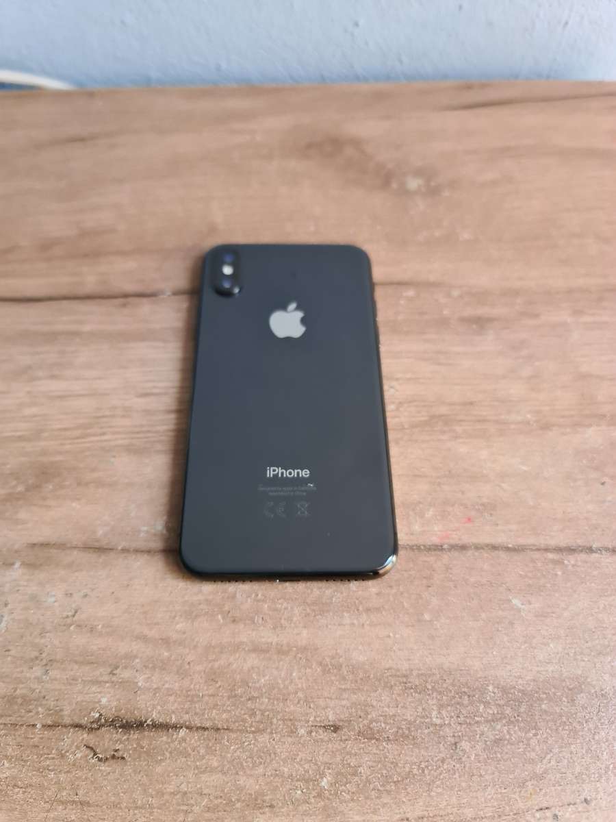 Apple iPhone X 256GB Pre owned