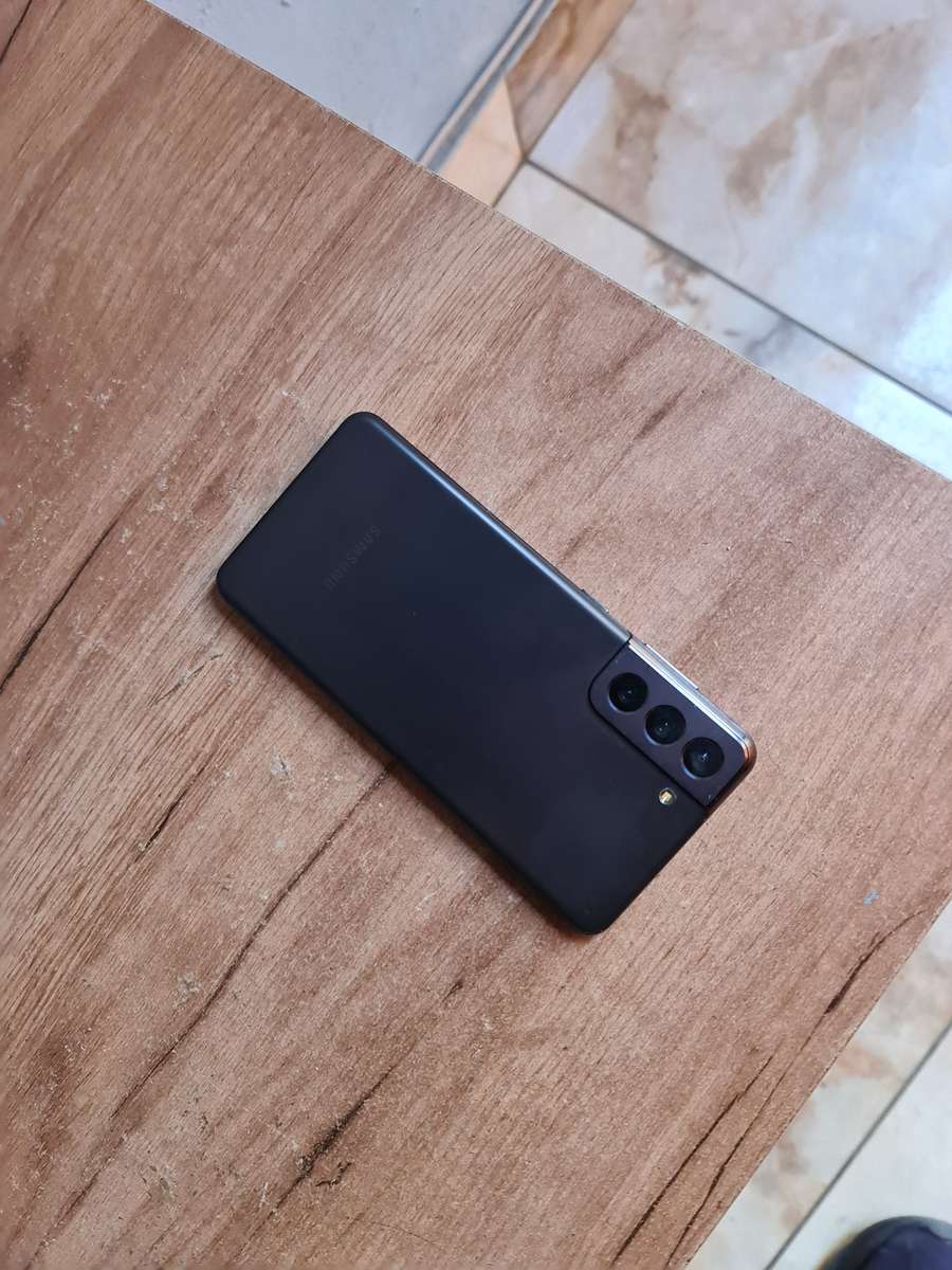 Samsung Galaxy S21 5G 256GB Pre-owned