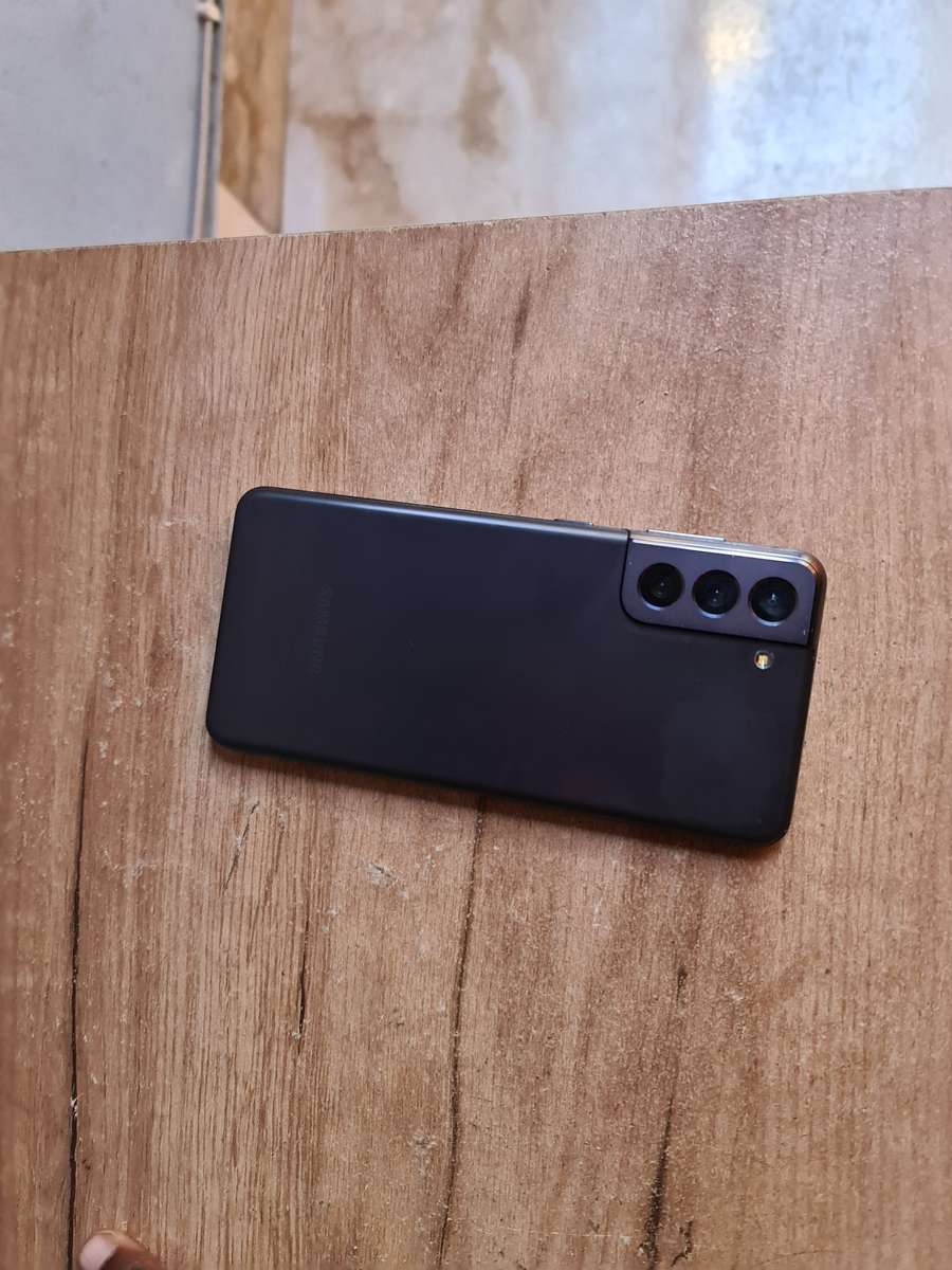 Samsung Galaxy S21 5G 256GB Pre-owned