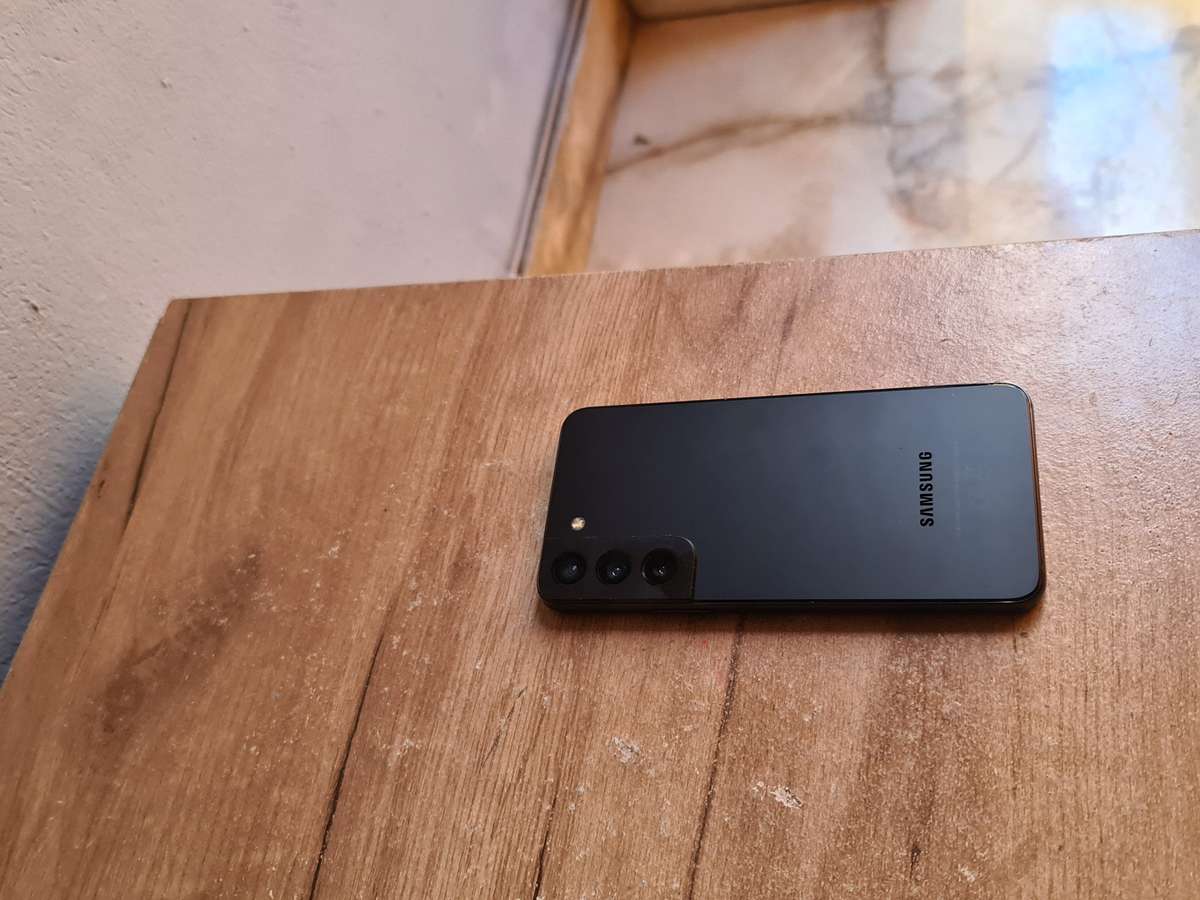 Samsung Galaxy S22 256GB Pre Owned