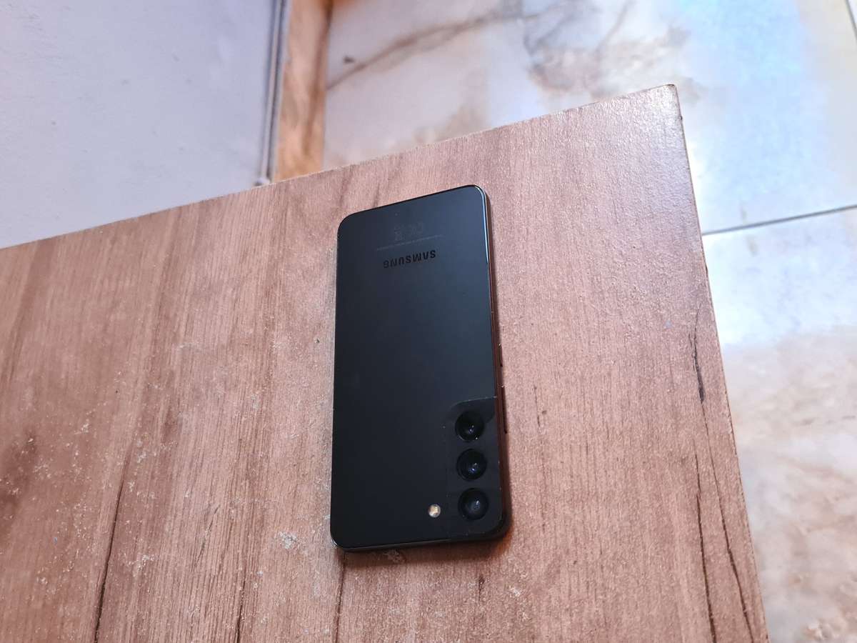 Samsung Galaxy S22 256GB Pre Owned