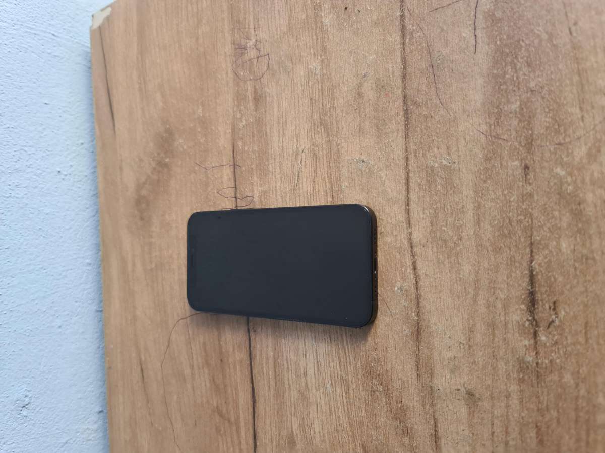 Apple iPhone 12 mini 64GB Pre-owned