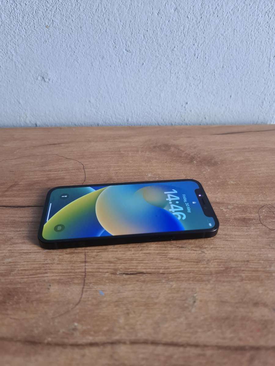 Apple iPhone 12 mini 64GB Pre-owned