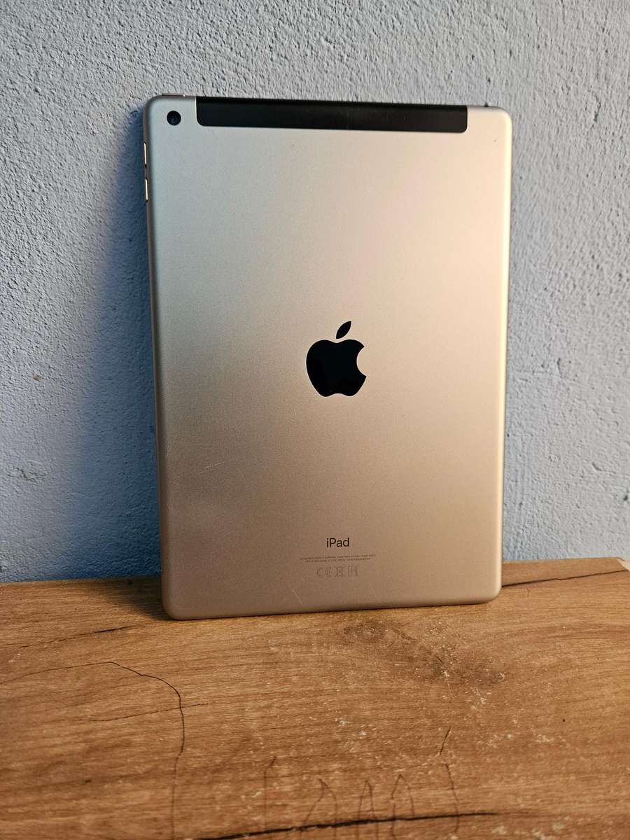 Apple iPad 6 (A1954) 128GB Wifi & Cellular Pre owned