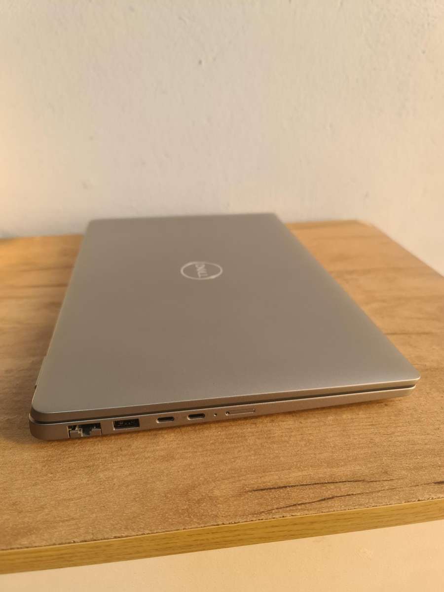 DELL LATITUDE 5450 Ultra 5-135U/32 GB RAM/512GB SSD 4G
