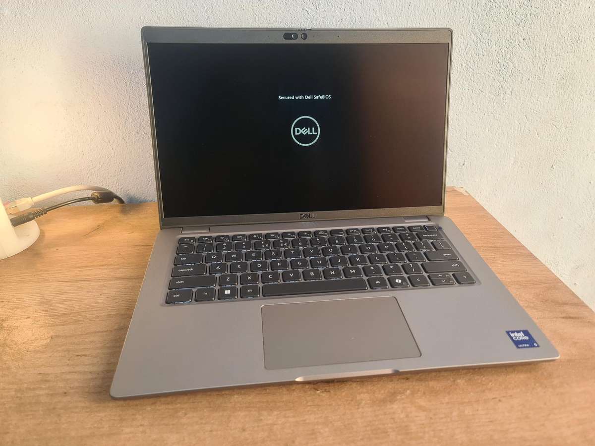 DELL LATITUDE 5450 Ultra 5-135U/32 GB RAM/512GB SSD 4G