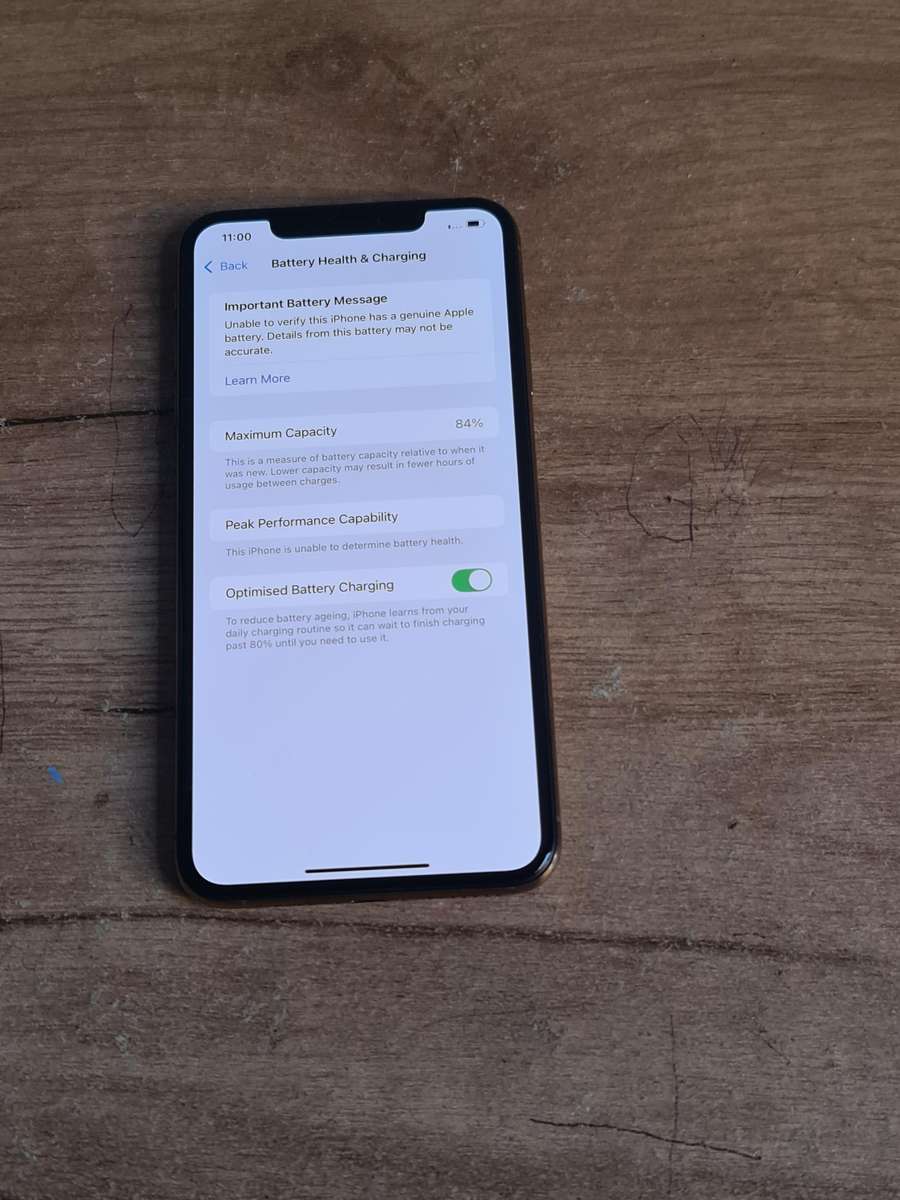 Apple iPhone XS 64GB Pre owned