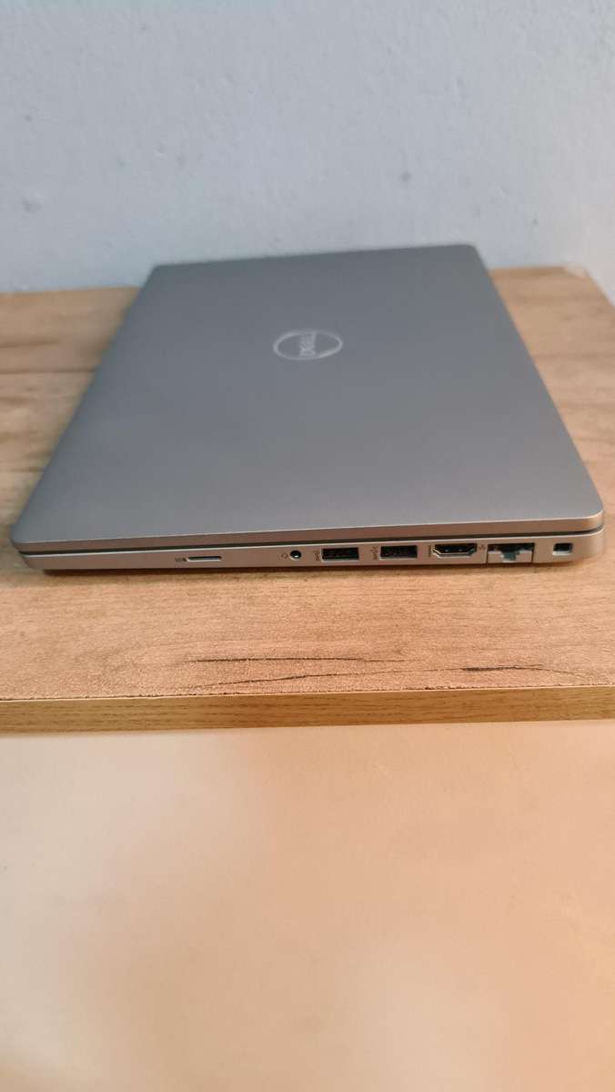 DELL LATITUDE 5430 Core i5 1235U/16 GB RAM/256GB SSD 4G