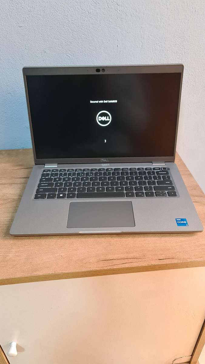 DELL LATITUDE 5430 Core i5 1235U/16 GB RAM/256GB SSD 4G