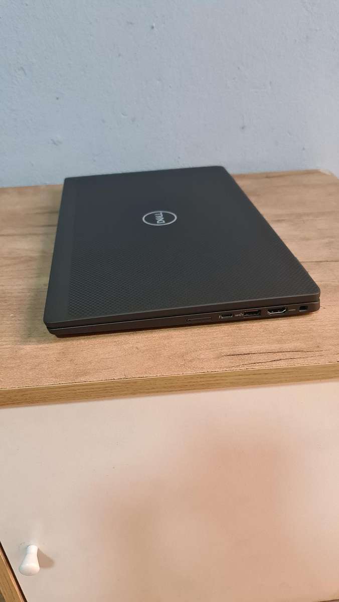 DELL LATITUDE 7430 Core i7-1265U/16 GB RAM/512GB SSD 4G Pre owned Like New