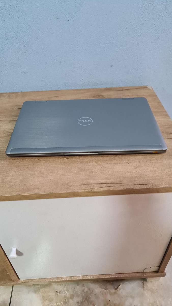 Dell Latitude 7430 (2 in 1) i7 1265U / 16 GB Ram / 512B SSD / 14 FHD Touch Display Pre-owned