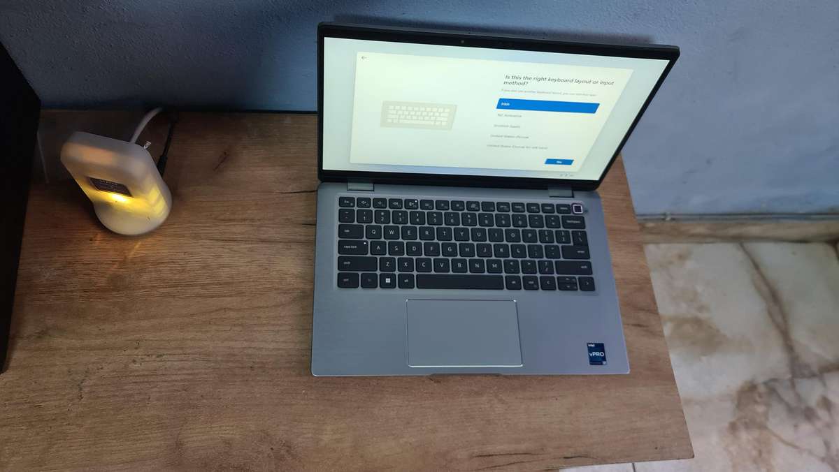 Dell Latitude 7430 (2 in 1) i7 1265U / 16 GB Ram / 512B SSD / 14 FHD Touch Display Pre-owned