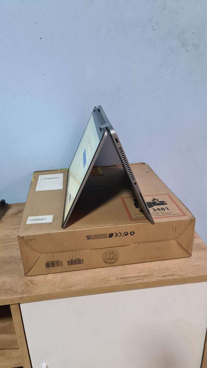 Dell Latitude 7430 (2 in 1) i7 1265U / 16 GB Ram / 512B SSD / 14 FHD Touch Display Pre-owned