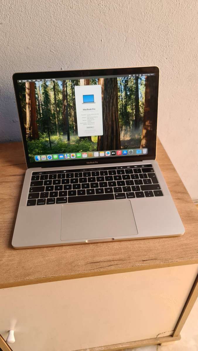 Apple MacBook Pro 2018 13 inch ( Core i5 | 8GB RAM | 512SSD) Pre-owned