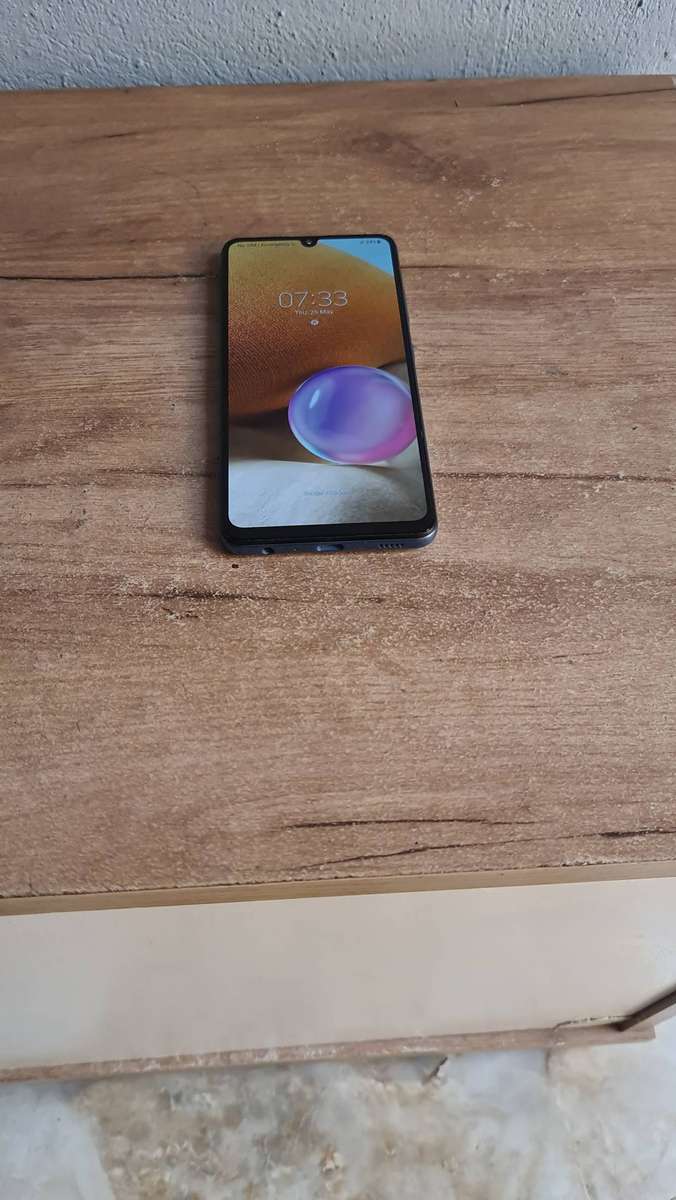 Samsung Galaxy A32 4G 128GB Pre-owned