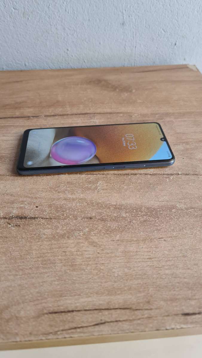 Samsung Galaxy A32 4G 128GB Pre-owned