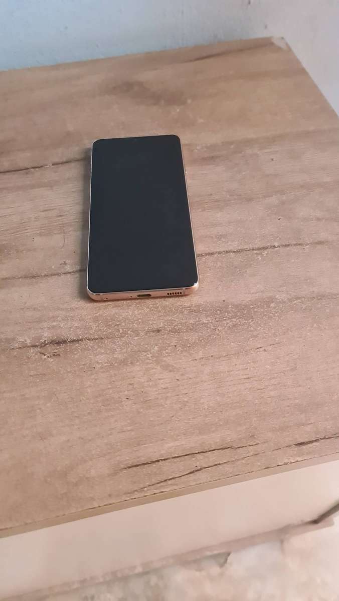 Samsung Galaxy S21 5G 256GB Pre-owned