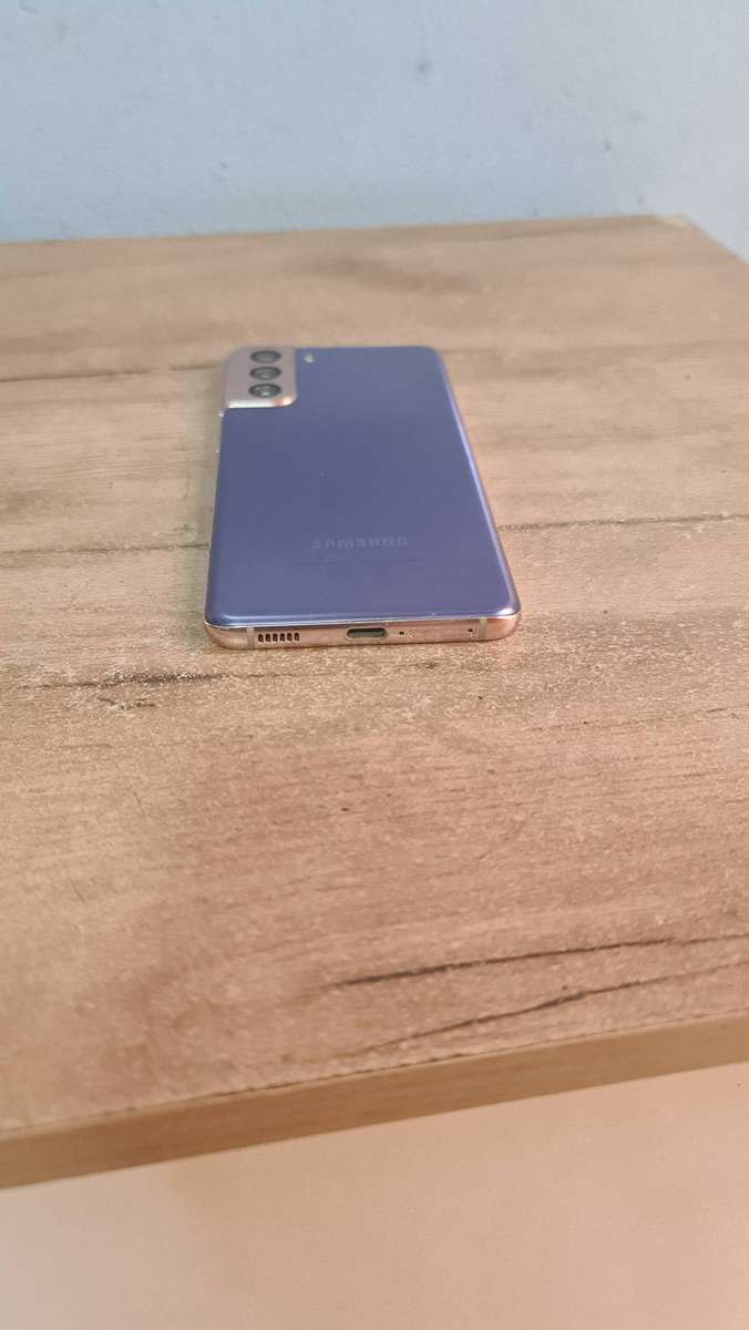 Samsung Galaxy S21 5G 256GB Pre-owned