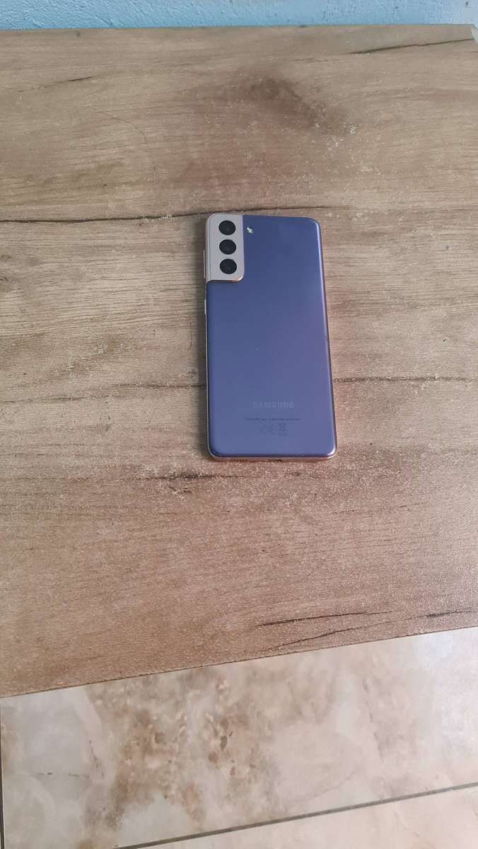 Samsung Galaxy S21 5G 256GB Pre-owned