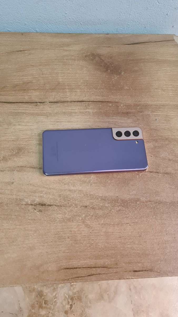 Samsung Galaxy S21 5G 256GB Pre-owned