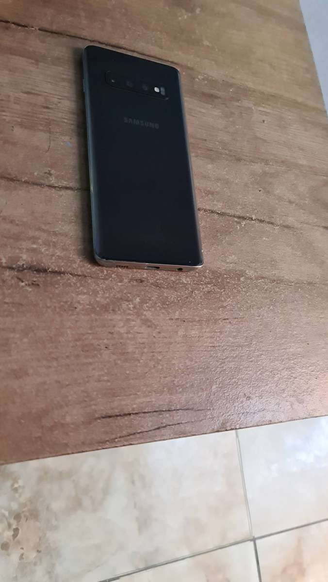 Samsung Galaxy S10 128GB Pre-owned