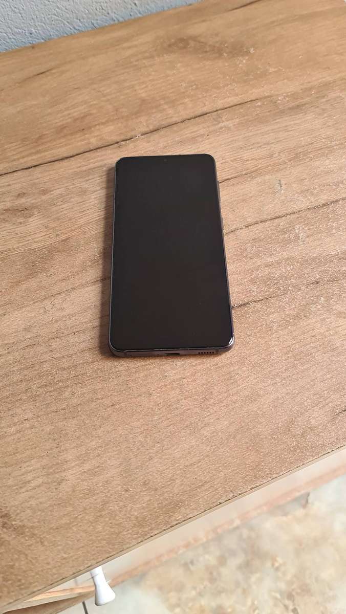 Samsung Galaxy S21 5G 256GB Pre-owned