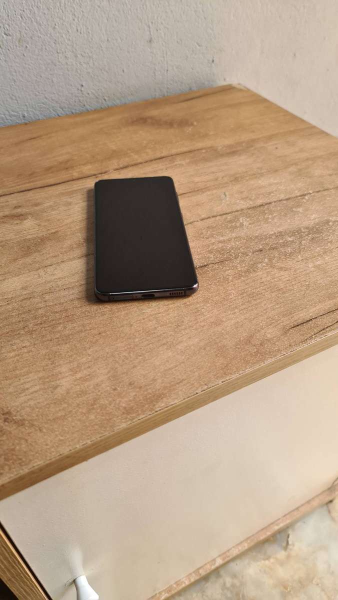 Samsung Galaxy S21 5G 256GB Pre-owned