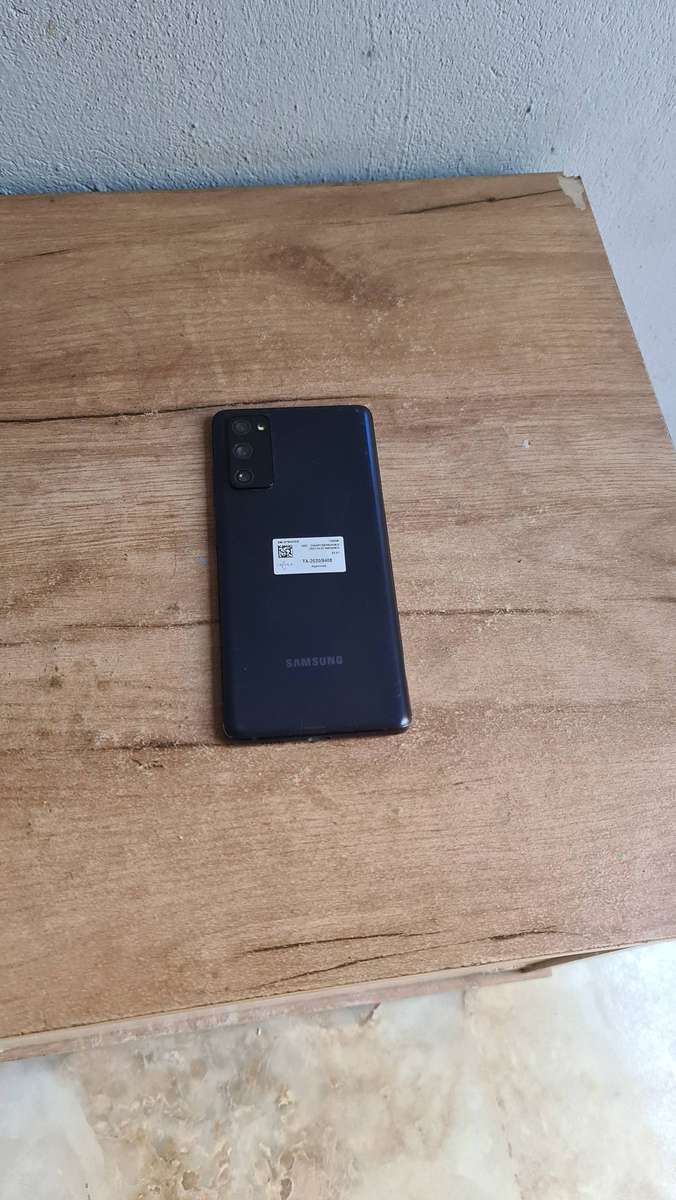 Samsung Galaxy S20 FE 128GB Pre owned