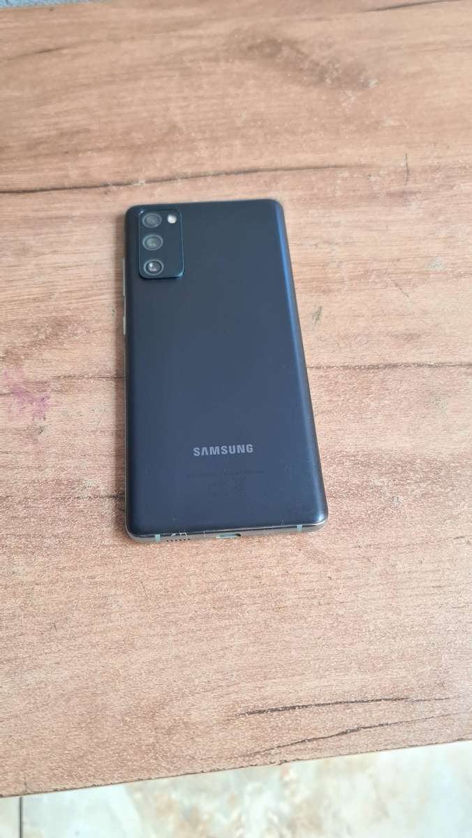 Samsung Galaxy S20 FE 128GB Refurbished