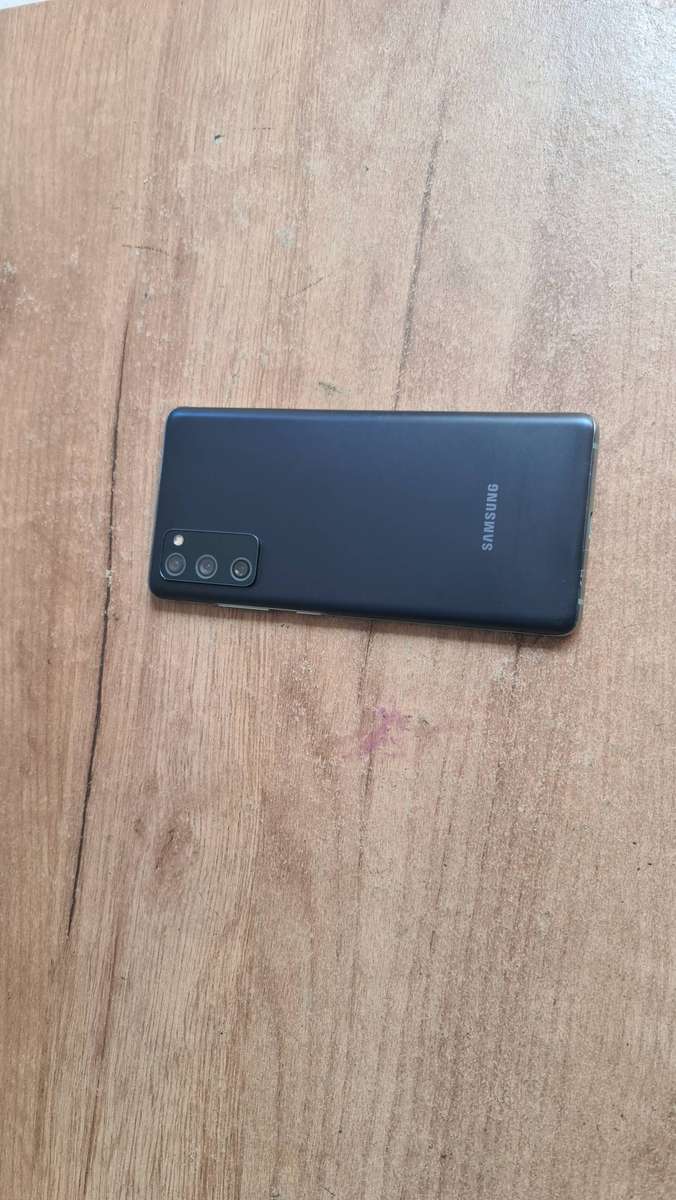 Samsung Galaxy S20 FE 128GB Refurbished