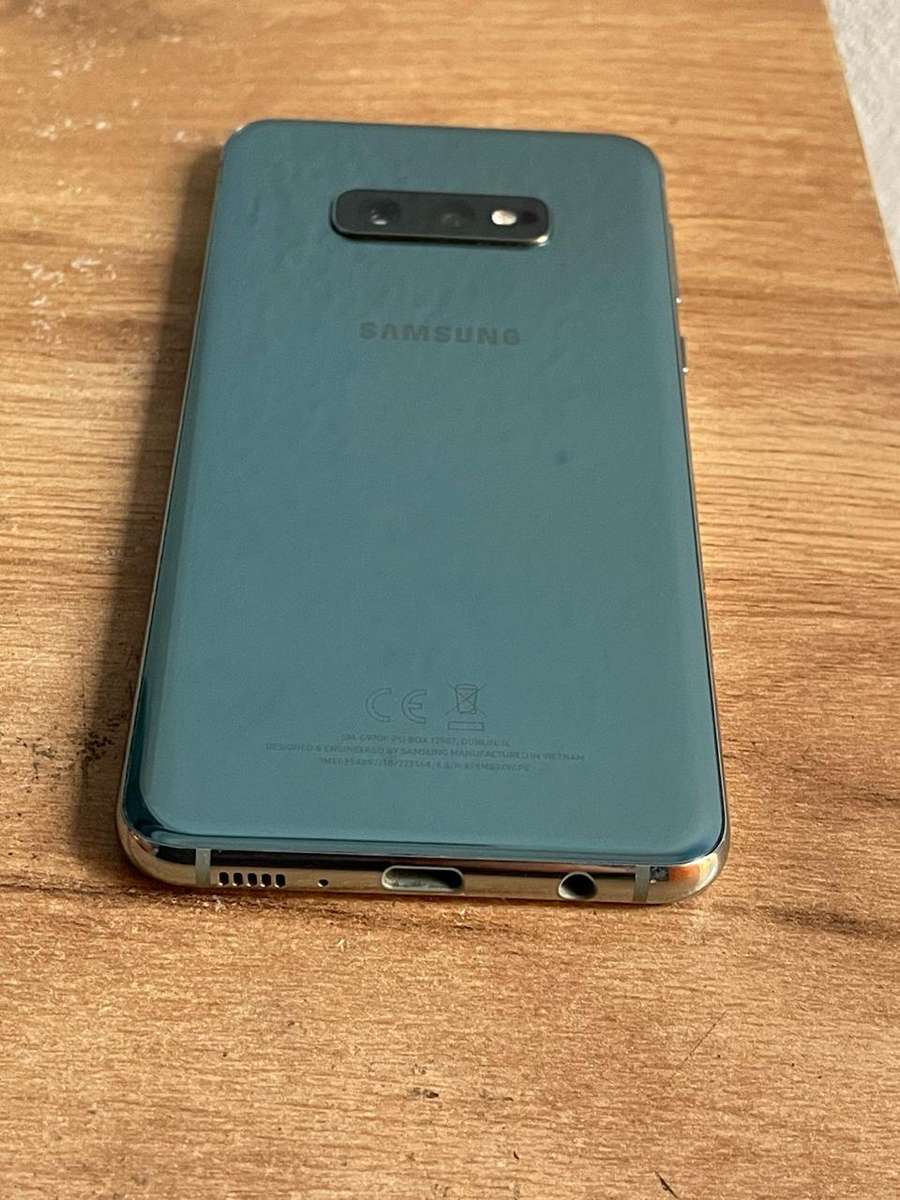 Samsung Galaxy S10e 128GB Pre-owned