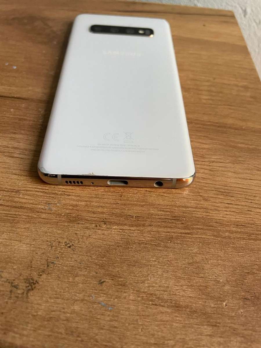 Samsung Galaxy S10 128GB Pre-owned