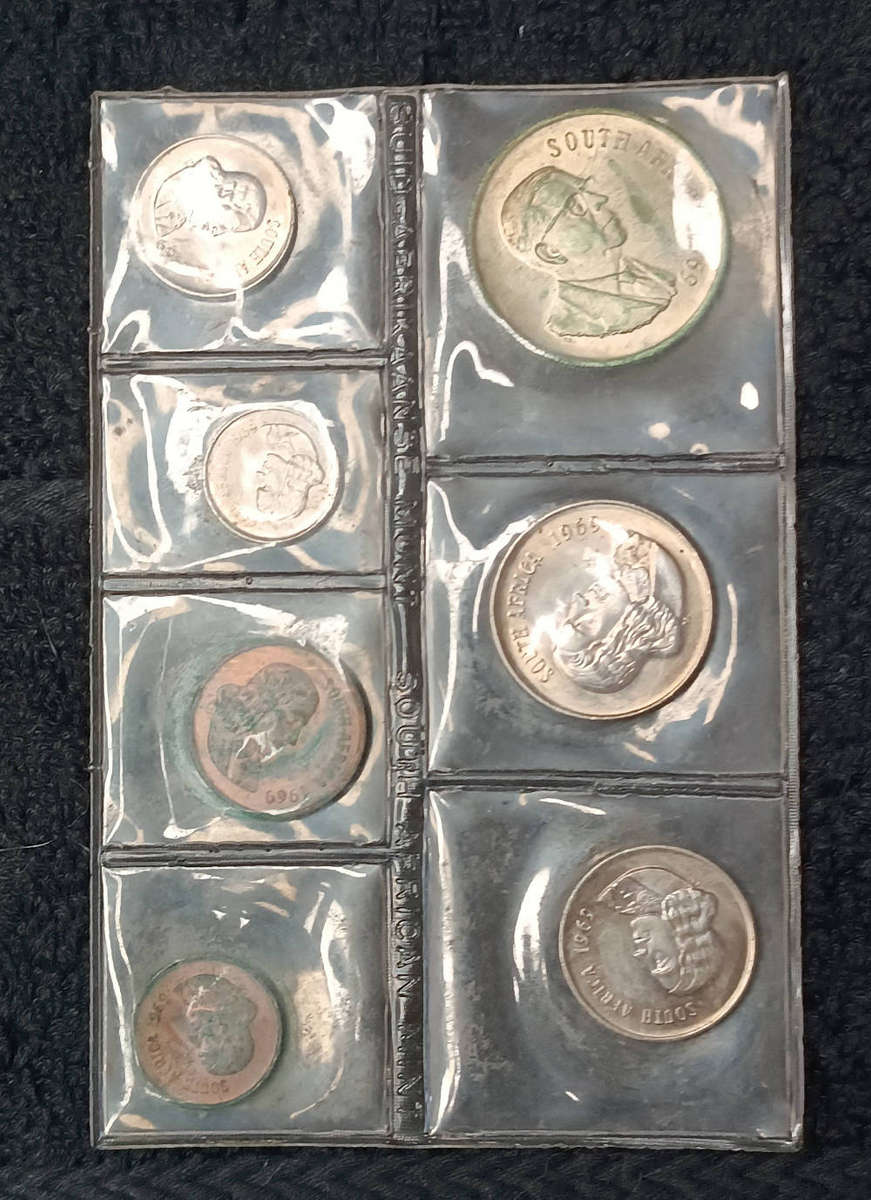 South Africa mint pack silver R1 1969