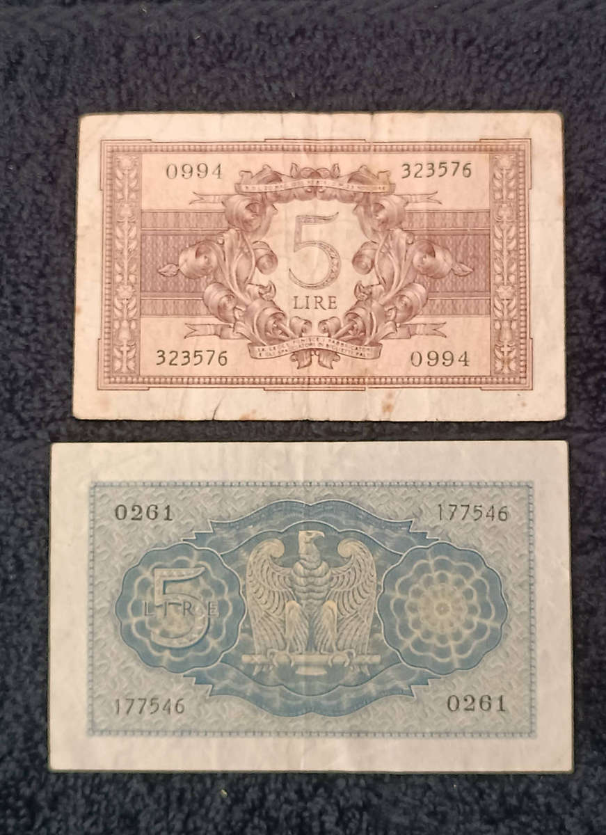 Banknotes x 2 different kingdom of Italy 5 lira 1940s
