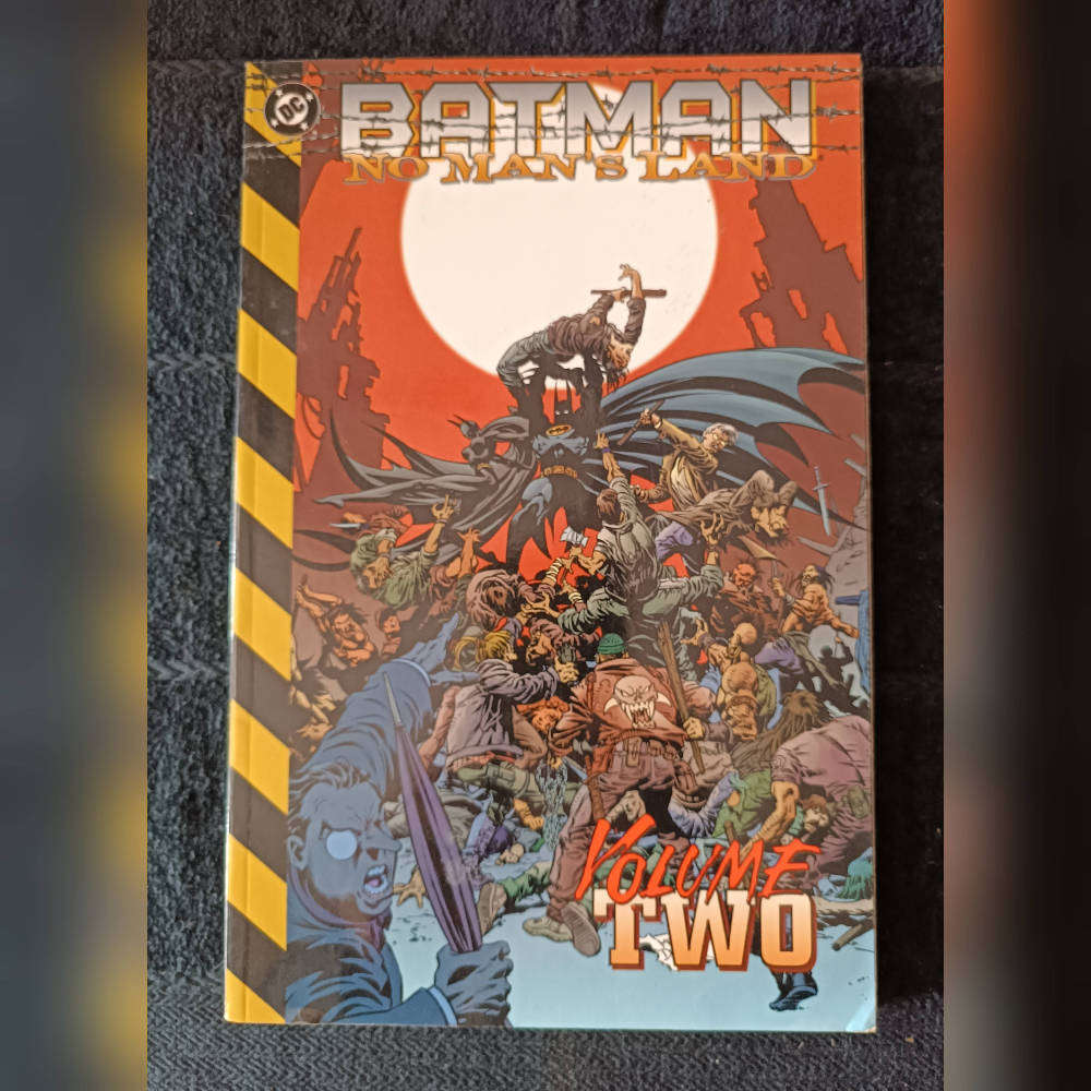 Batman No Mans Land Vol.2 (2000) By Greg Rucka TPB DC Comics