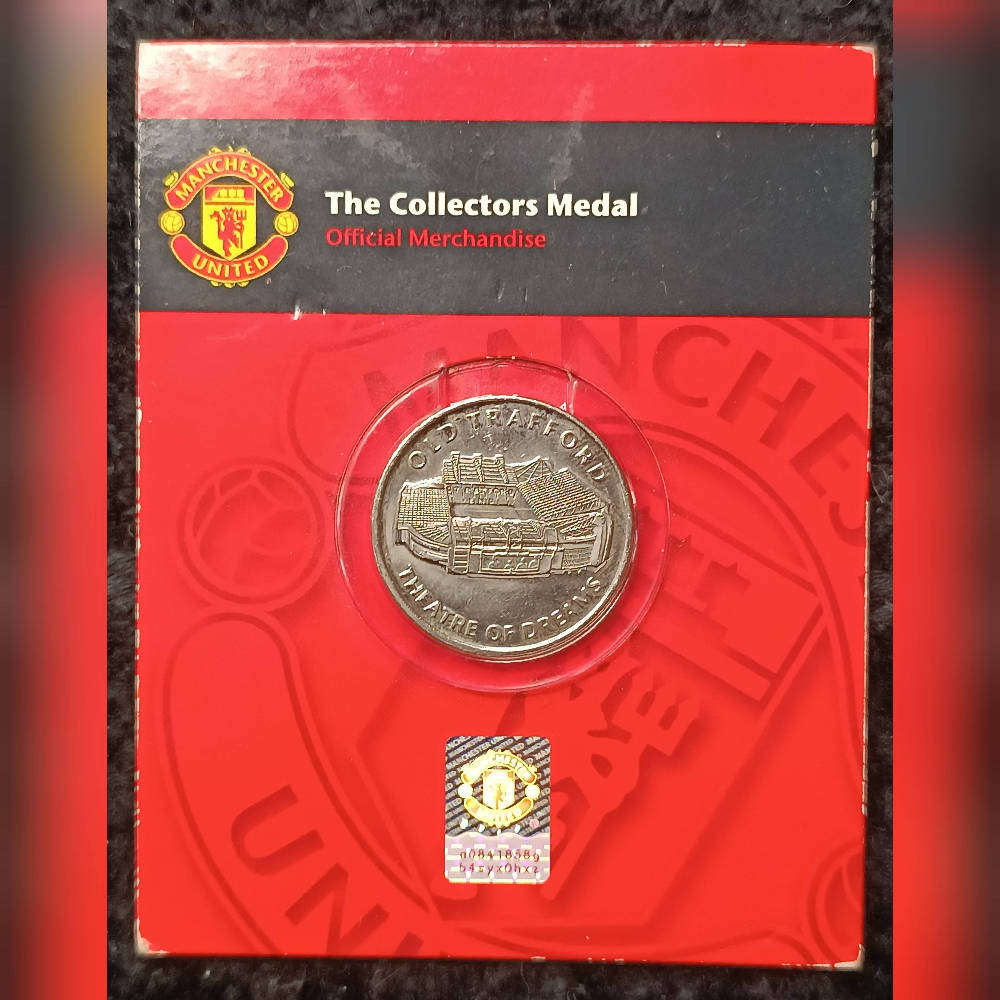 Vintage Manchester United Collectors Medal 1997