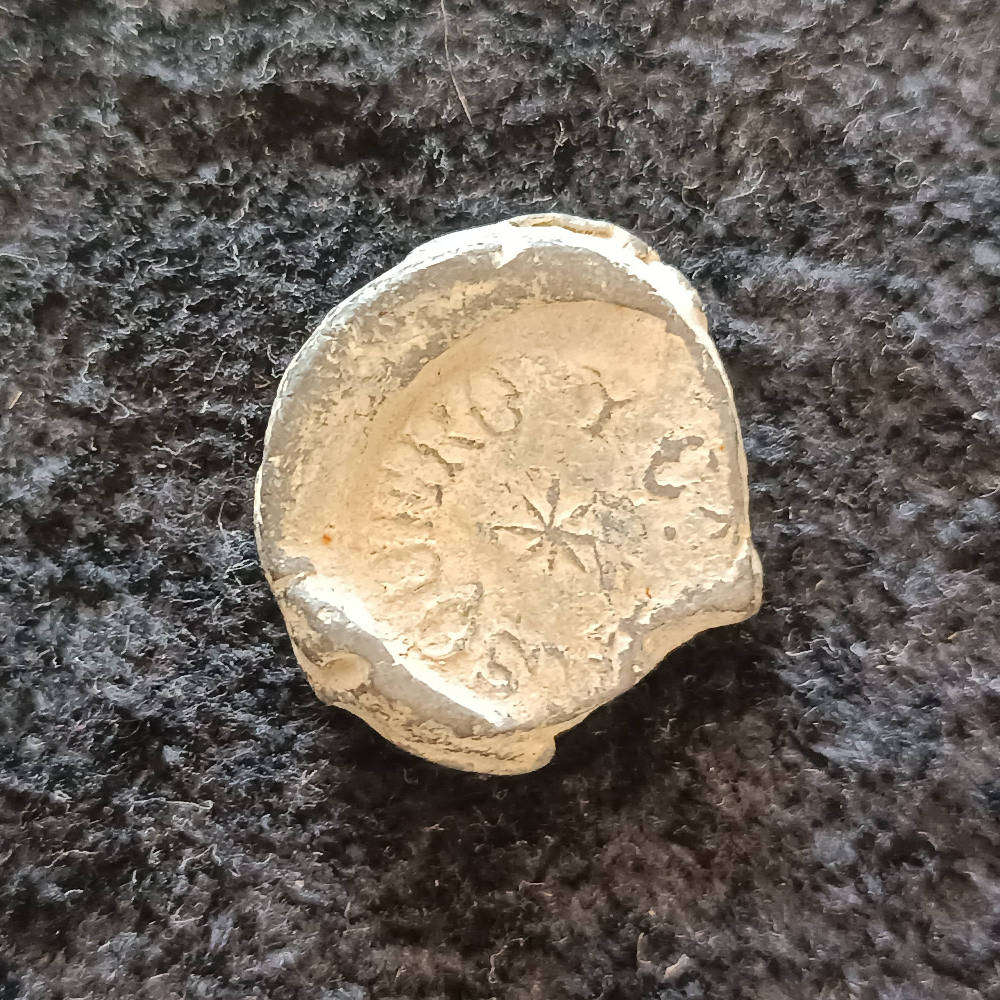 Lead bag seal, late 1700 early 1800s European origins