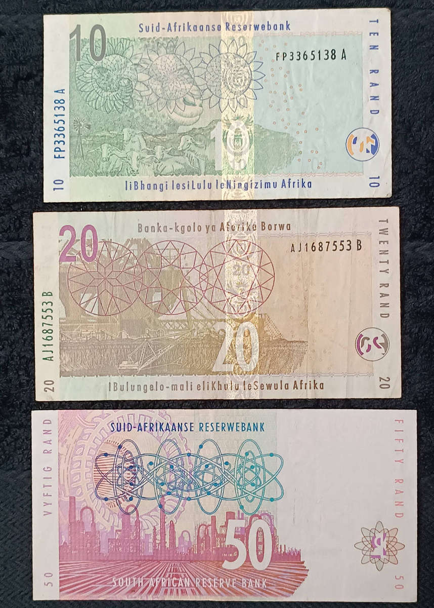 Banknotes x 3 South Africa 10,20,50 Rand mix 2