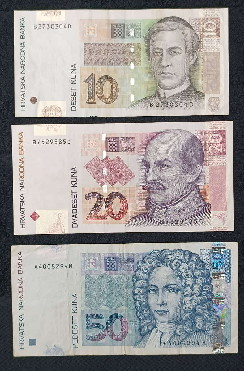 Banknotes x 3  Croatia 50 20 10 kuna 2002