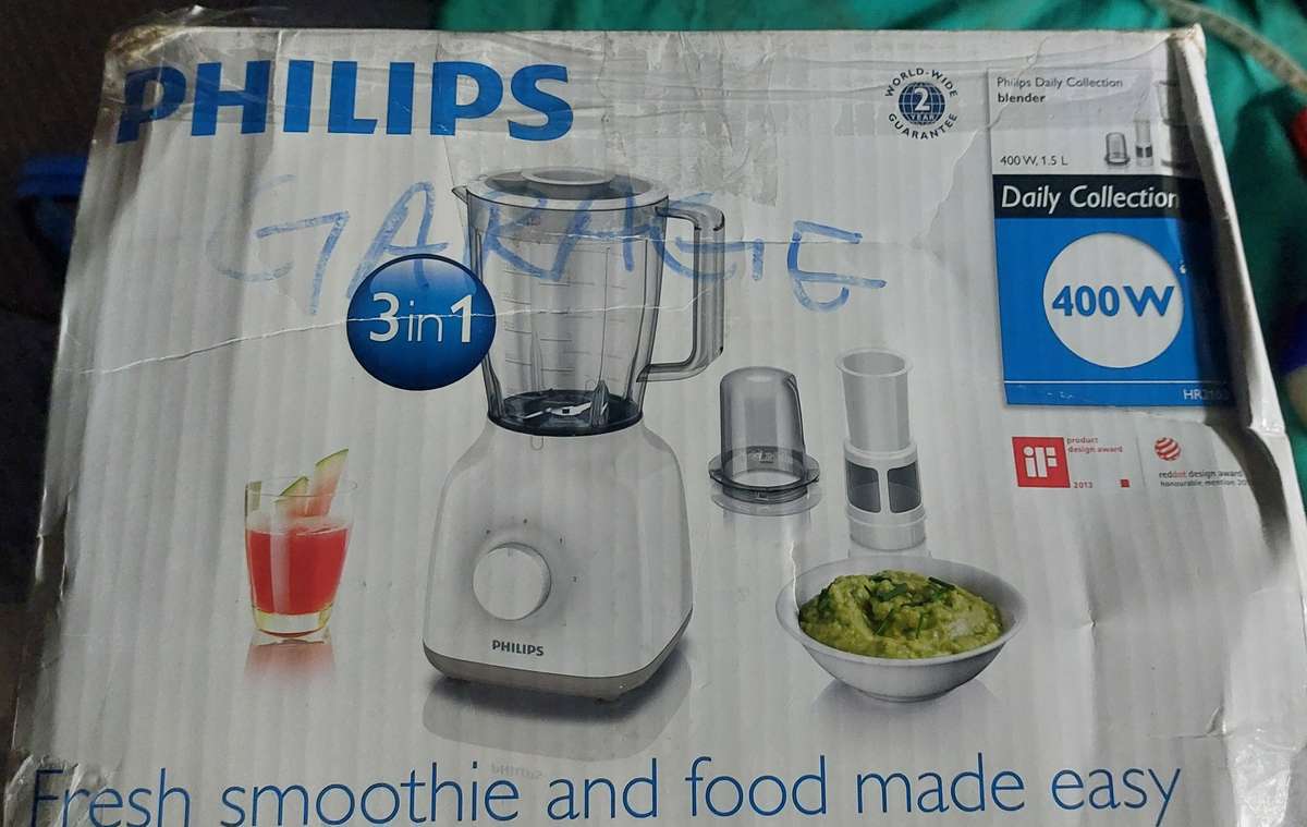 PHILLIPS HARD TO FIND 3 IN 1 BLENDER WORKS PERFECTLY