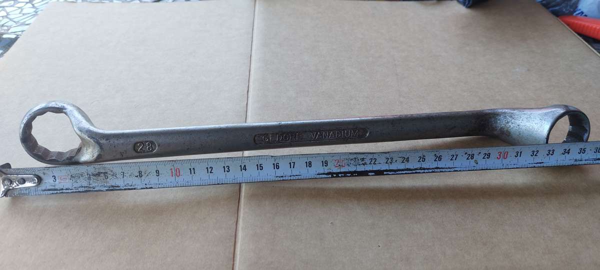 GEDORE COMBINATION OF 25 AND 28 SPANNER