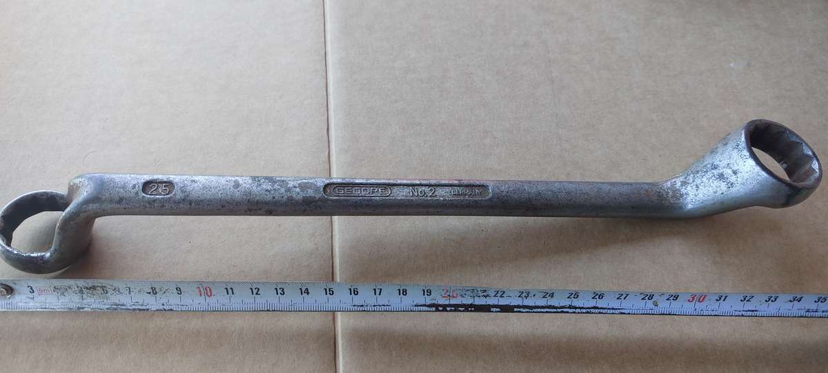 GEDORE COMBINATION OF 25 AND 28 SPANNER